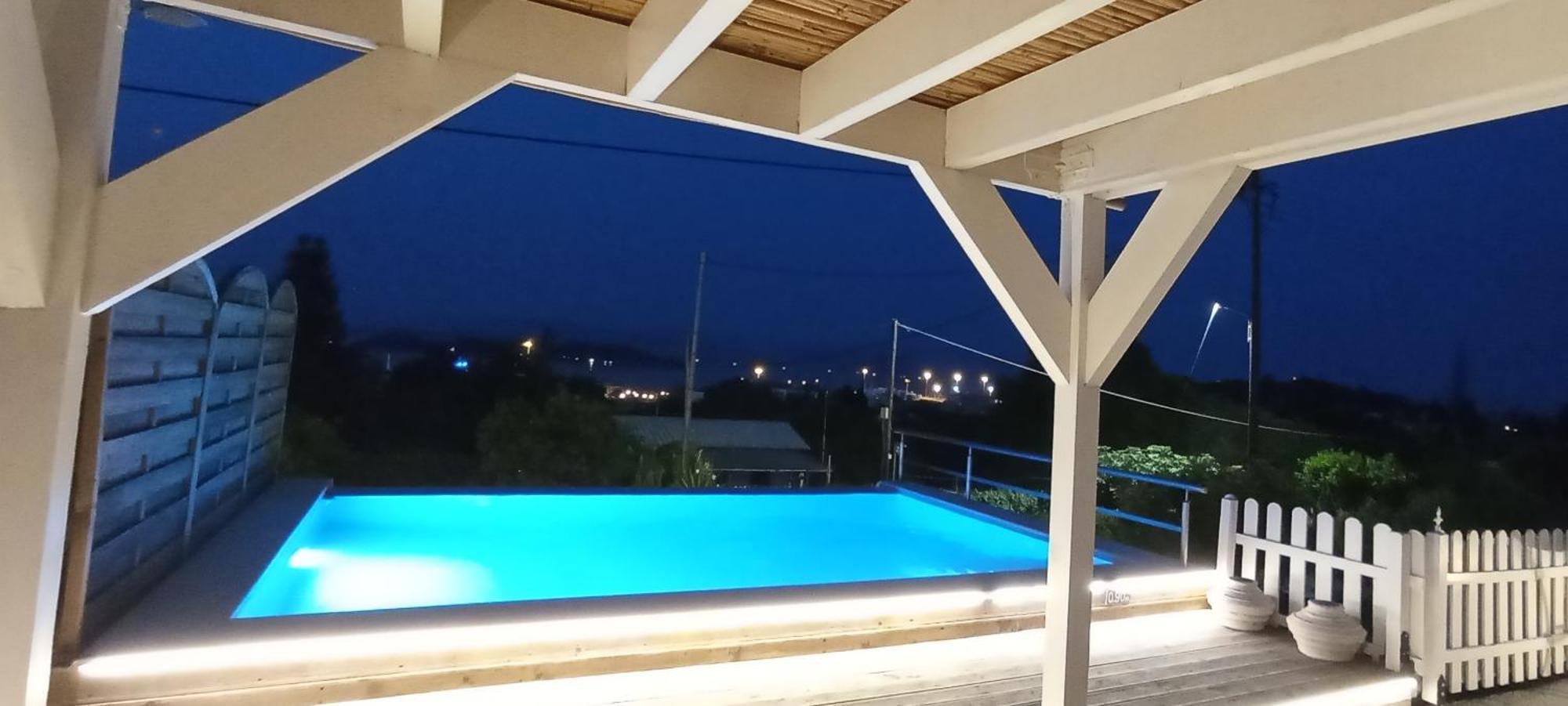 Summer House In Corfu Town Appartement Mantouki